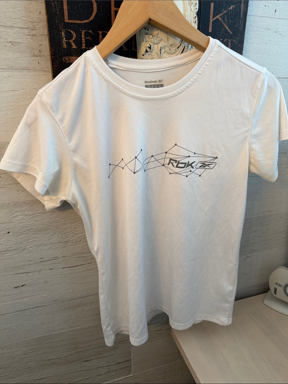 Reebok White Short Sleeve Tee with Geometric Graphic